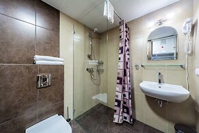 Karlson Lux Apart Hotel