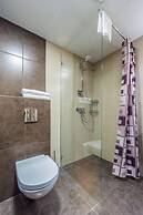 Karlson Lux Apart Hotel