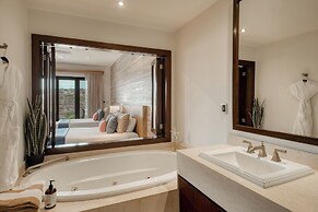 Puerta Cortés Residences by Lumina