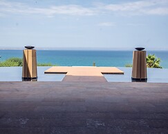 Puerta Cortes Residences