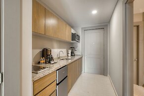 Puerta Cortés Residences by Lumina