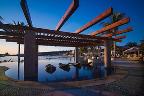 Puerta Cortes Residences