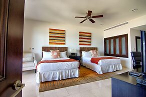 Puerta Cortes Residences