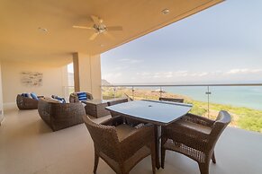 Puerta Cortes Residences