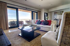 Puerta Cortes Residences