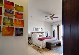 Puerta Cortes Residences