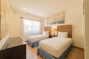 Puerta Cortes Residences