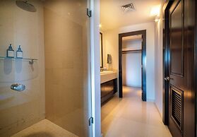 Puerta Cortés Residences by Lumina