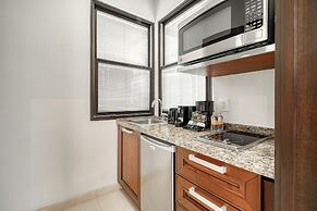 Puerta Cortés Residences by Lumina