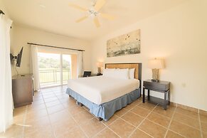 Puerta Cortes Residences