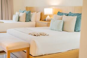 Puerta Cortes Residences