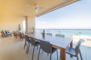 Puerta Cortes Residences