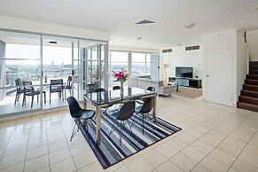 Midtown Darling Harbour