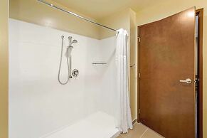 Comfort Suites Burlington near I-5