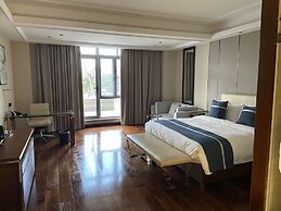 Changshu Skyline Cloud Hotel