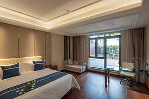 Changshu Skyline Cloud Hotel