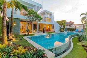 Phocea Golf View Villa by Premier Hospitality Asia