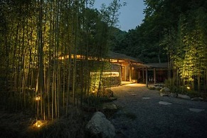 Floral Hotel Ningbo Shieryi Hotspring