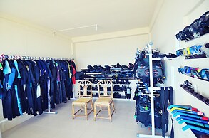 Froggies Divers Bunaken