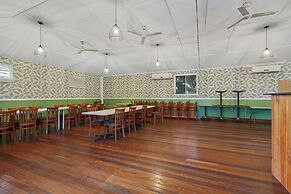 Crows Nest Tourist Park