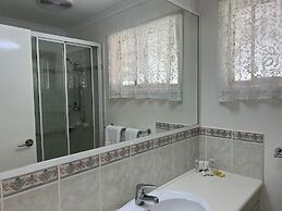 Crows Nest Tourist Park