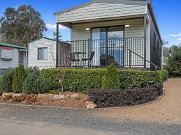 Crows Nest Tourist Park