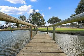 Crows Nest Tourist Park