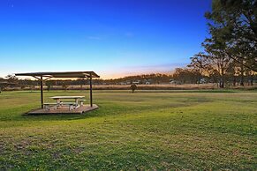 Crows Nest Tourist Park