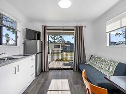 Crows Nest Tourist Park