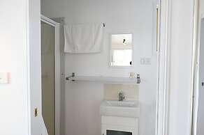 Crows Nest Tourist Park