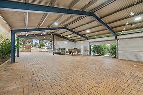 Crows Nest Tourist Park