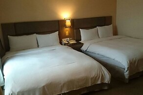 Rhineinn Hotel