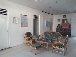 Harry & Mimin Homestay