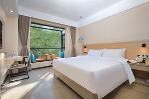 Wing Hotel Guilin- Pedestrian Street