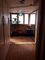 E-Livingtel - Hostel