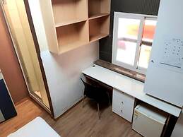 E-Livingtel - Hostel