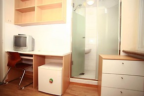 E-Livingtel - Hostel