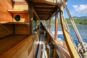 Tanaka Liveaboard Raja Ampat