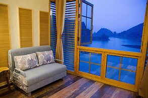 Floral Hotel Qiandaohu Deyishe Inn