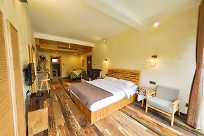 Floral Hotel Qiandaohu Deyishe Inn