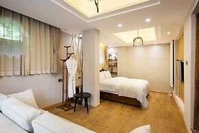 Floral Hotel Hangzhou Nuanshuyiju