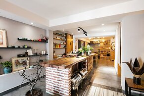 Floral Hotel Hangzhou Nuanshuyiju