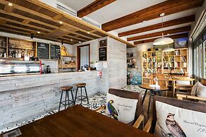 Floral Hotel Hangzhou Nuanshuyiju