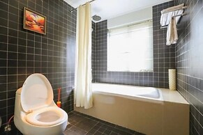 Chateau Monette Hotel & Resort