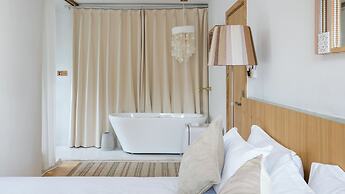 Floral Hotel Hangzhou Lvpin Designer