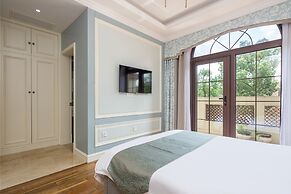 Floral Hotel Huzhou Lize Yard