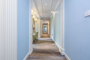 Floral Hotel Huzhou Lize Yard