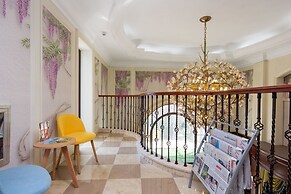 Floral Hotel Huzhou Lize Yard