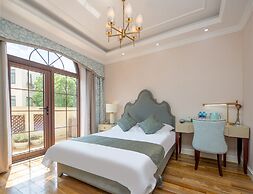 Floral Hotel Huzhou Lize Yard