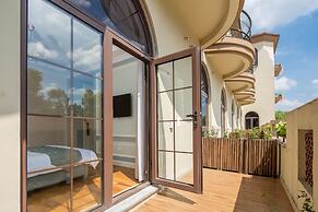 Floral Hotel Huzhou Lize Yard